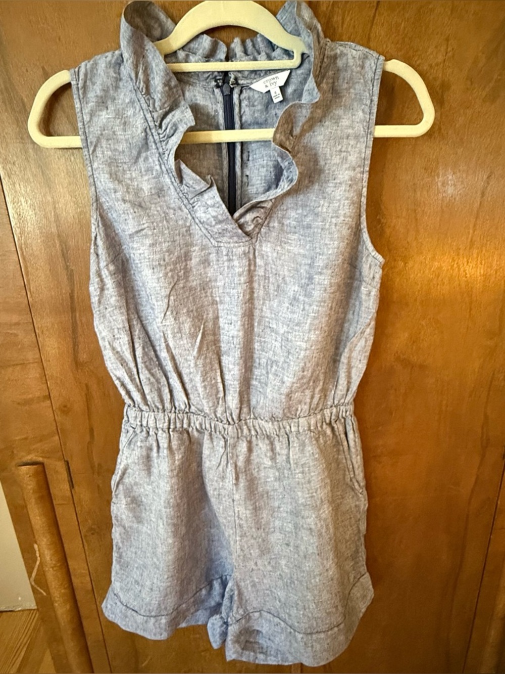 Crown & Ivy Blue Linen Romper Size 6 Sleeveless Ruffled Neckline
